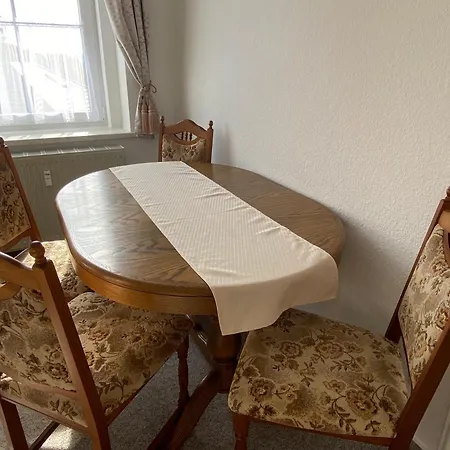 Apartment Ferienwohnung-hainberg Ebersbach-Neugersdorf