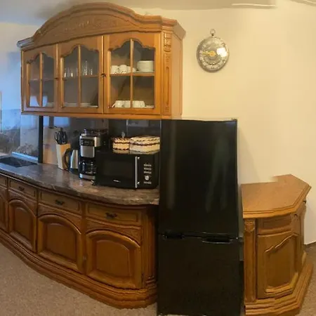 Apartment Ferienwohnung-hainberg Ebersbach-Neugersdorf