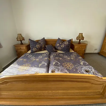 Ferienwohnung-hainberg * Ebersbach-Neugersdorf